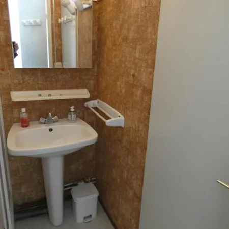Maison Familiale Avec Piscine, 5 Personnes, Pres - Fr-1-540-186 Prázdninový dům *