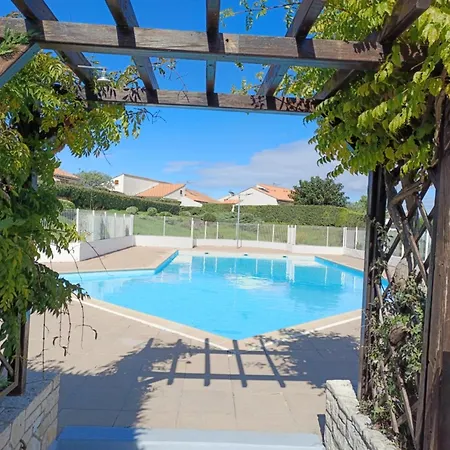 Prázdninový dům Maison Familiale Avec Piscine, 5 Personnes, Pres - Fr-1-540-186 Notre-Dame-de-Monts