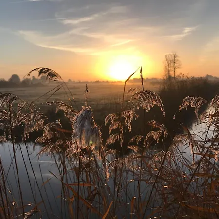 Maison Familiale Avec Piscine, 5 Personnes, Pres - Fr-1-540-186 *