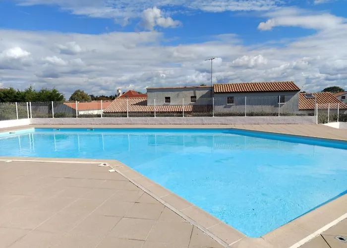 Maison Familiale Avec Piscine, 5 Personnes, Pres - Fr-1-540-186 * Notre-Dame-de-Monts